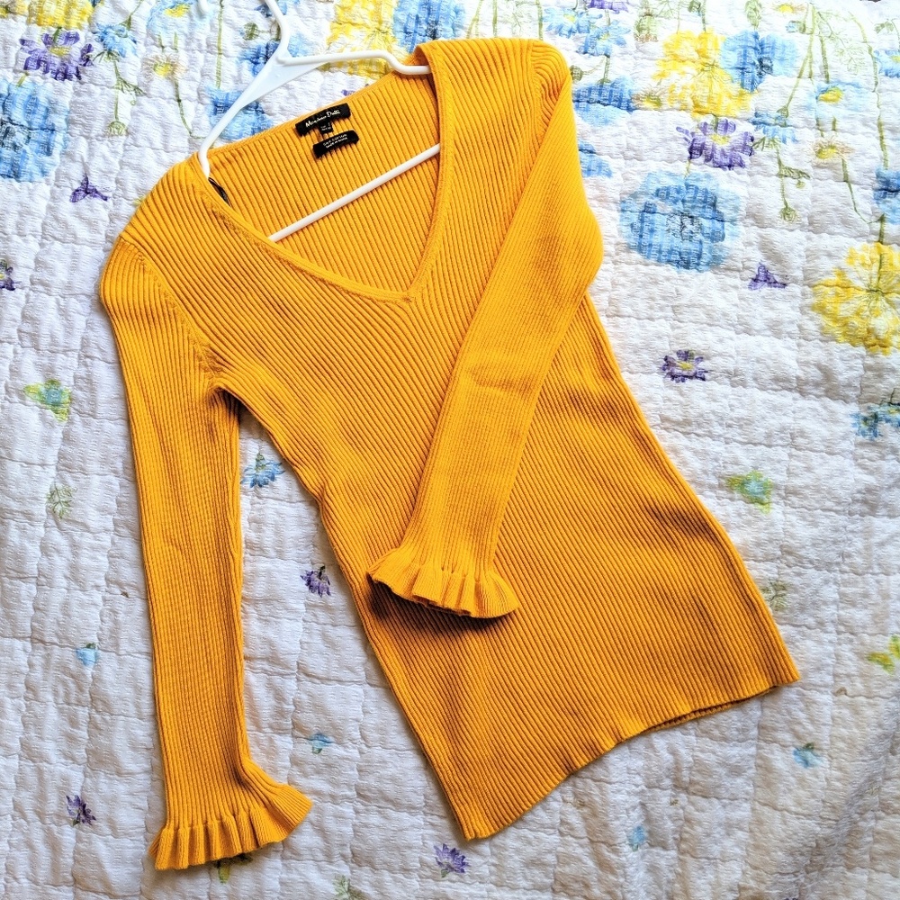 Massimo Dutti golden yellow silk/cotton top (S)